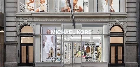 donde se fabrica la marca michael kors